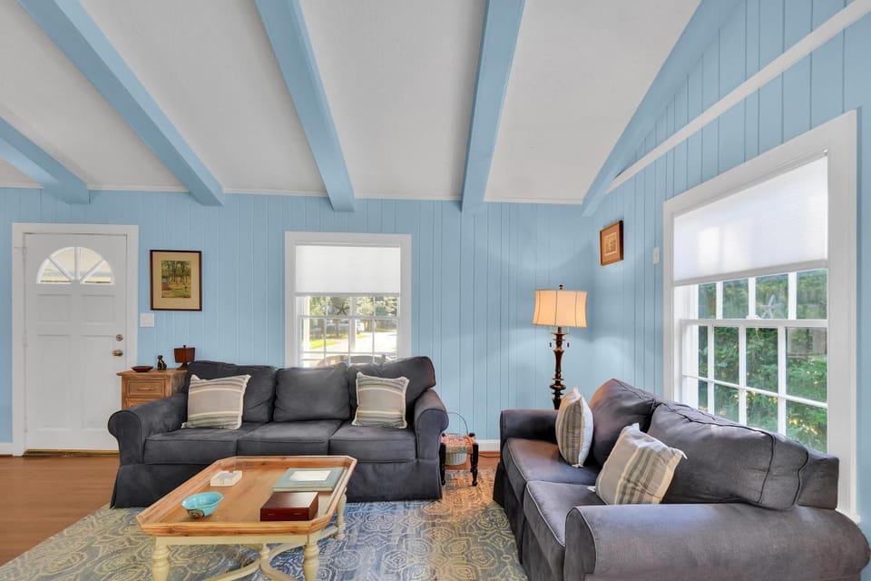 Happy Cottage - 504 Sea Breeze Dr House in Saint Simons Island