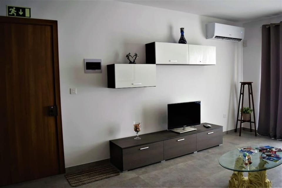Lovely 3-bedroom apartment in L-Iklin Apartment in Malta