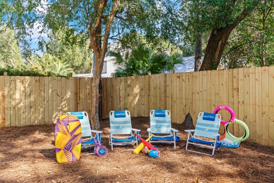 Live Oak Retreat - 2104 Bruce Drive House in Saint Simons Island