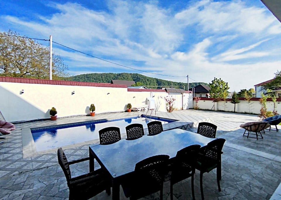 Patio, Day, Natural landscape, View (from property/room), Balcony/Terrace, Mountain view