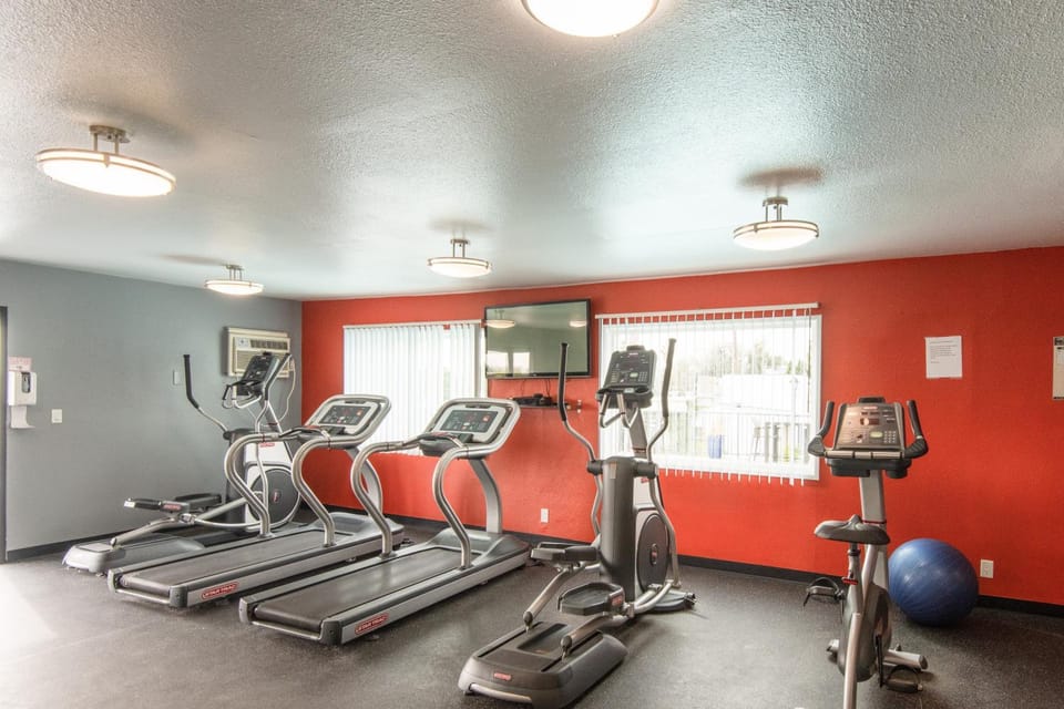 Skyline Terrace Executive Jr One Bedroom with Balcony and Pool Apartment in West Hollywood