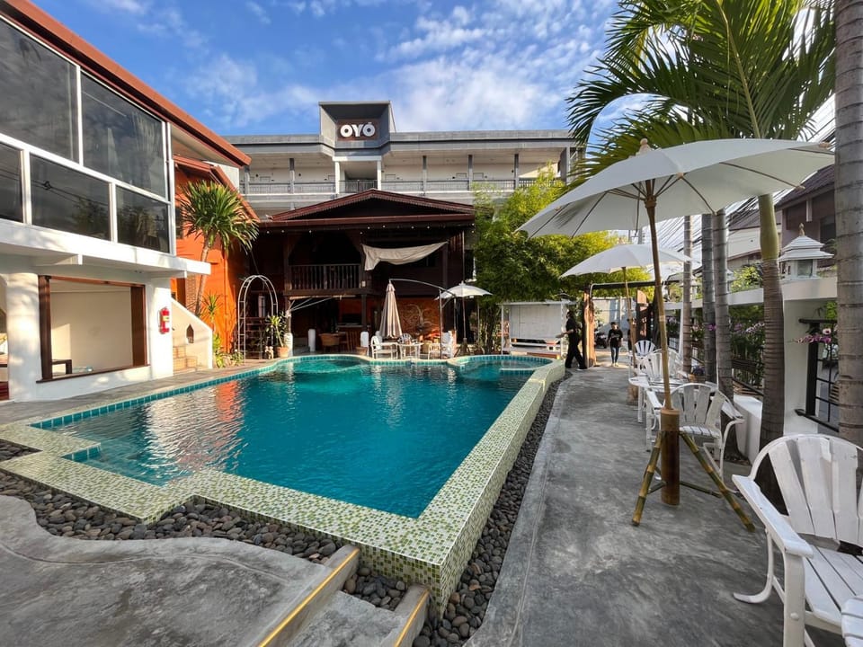 Property building, Pool view, Swimming pool, Swimming pool