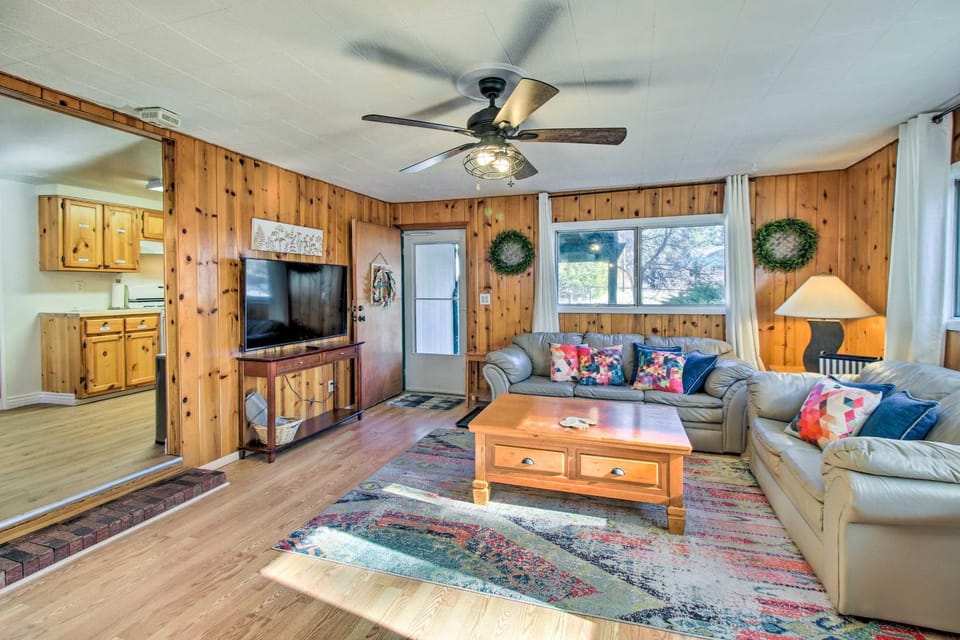 Near Fool Hollow Lake & Trails: Family Cabin Cabin in Show Low