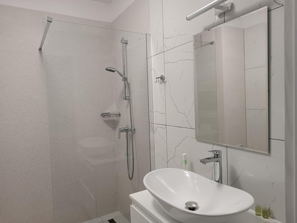 Apartamenty Wiktoryn 6A Apartment in Warsaw