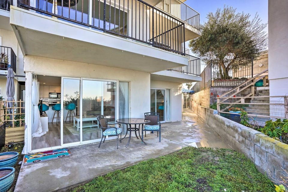 San Clemente Condo w/ Gorgeous Views: Near Beach! House in San Clemente