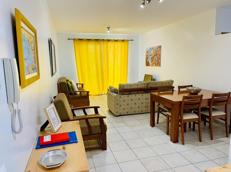 Apartamento da vila, Porto Santo. Apartment in Vila Baleira