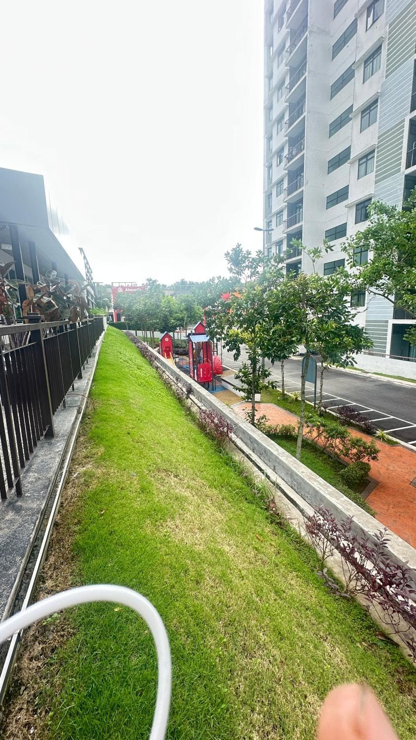 Desaru Dhancell Executive Homestay Netflix,8Pax,Wifi,EV Apartment in Johor