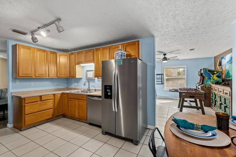Pirates Cove - Private Pool, Seasonal Hot Tub, Game Room, Close to Beach, Pets OK House in Panama City Beach