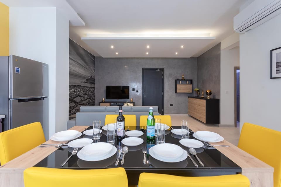 TV and multimedia, Kitchen or kitchenette, Living room, Dining area, pet friendly