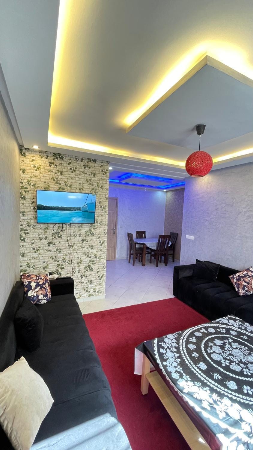TV and multimedia, Seating area