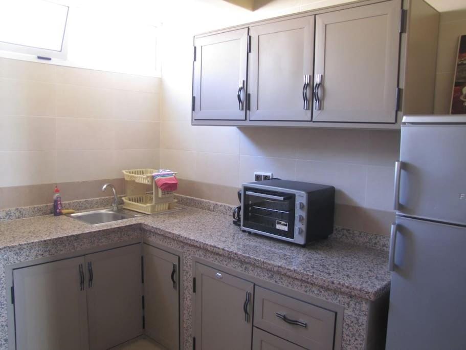 pet friendly, stove