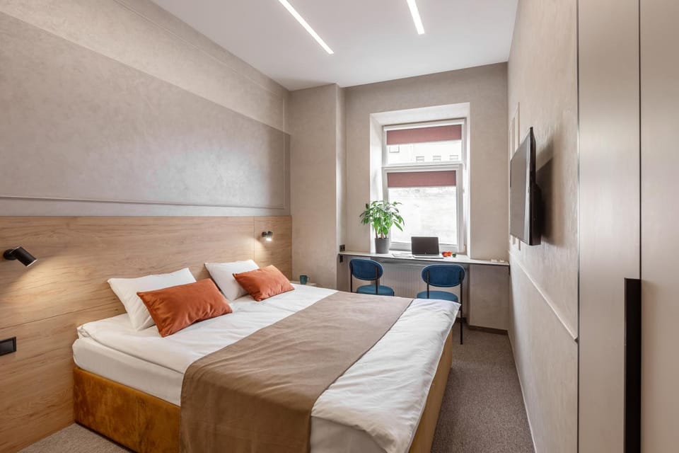 Bed, Photo of the whole room