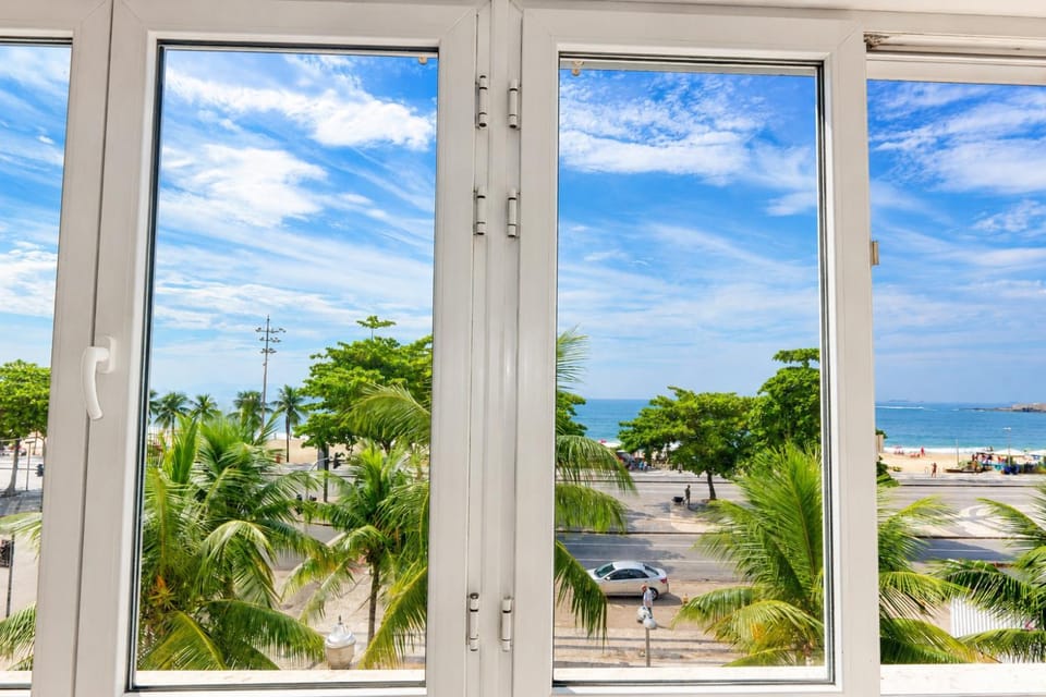 Apto 5 quartos na Orla de Copacabana Apartment in Rio de Janeiro