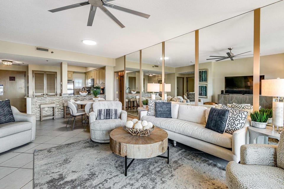TOPS'L Summit 1006 Combo Apartment in Miramar Beach