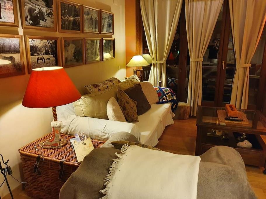 DUPLEX ABUHARDILLADO EN ESTERRI d'ÀNEU Apartment in Esterri d'Àneu