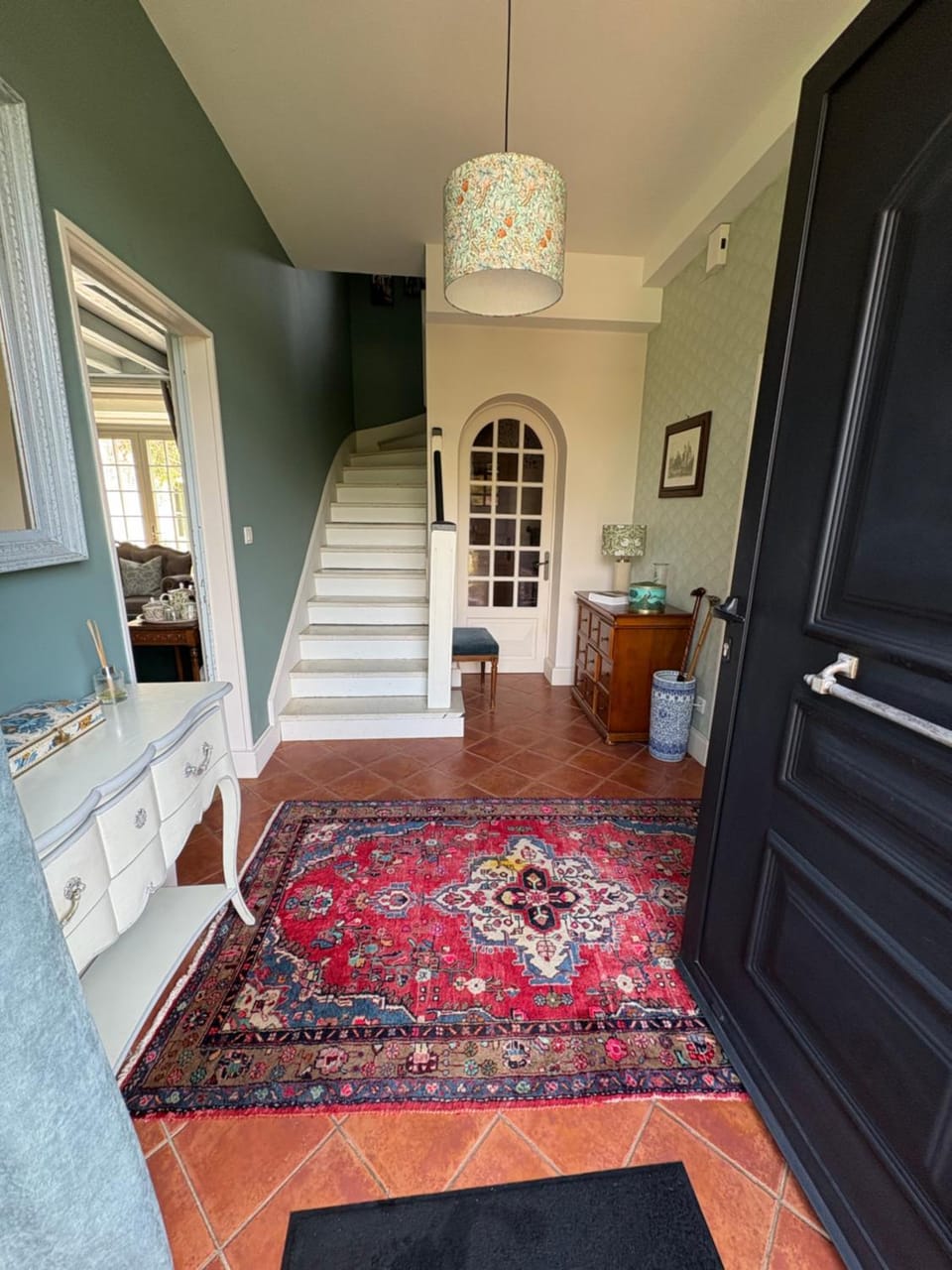 Facade/entrance
