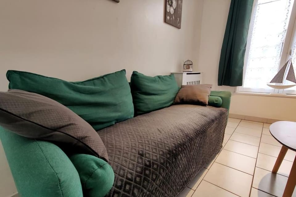 Logement entier proche tribunaux Apartment in Hauts-de-France
