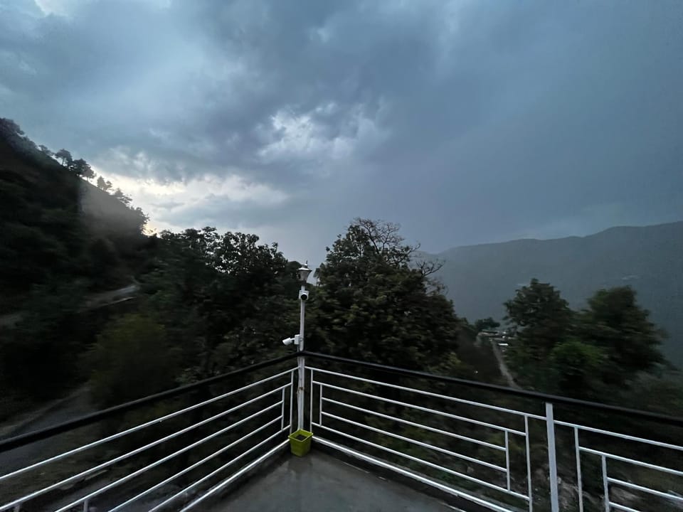 Corn village abode Country House in Uttarakhand