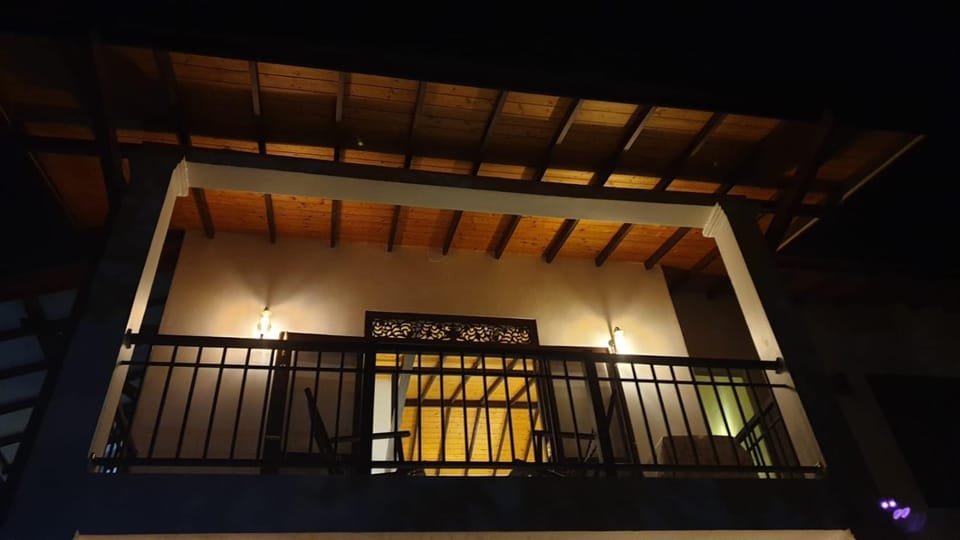 Night, View (from property/room), Balcony/Terrace