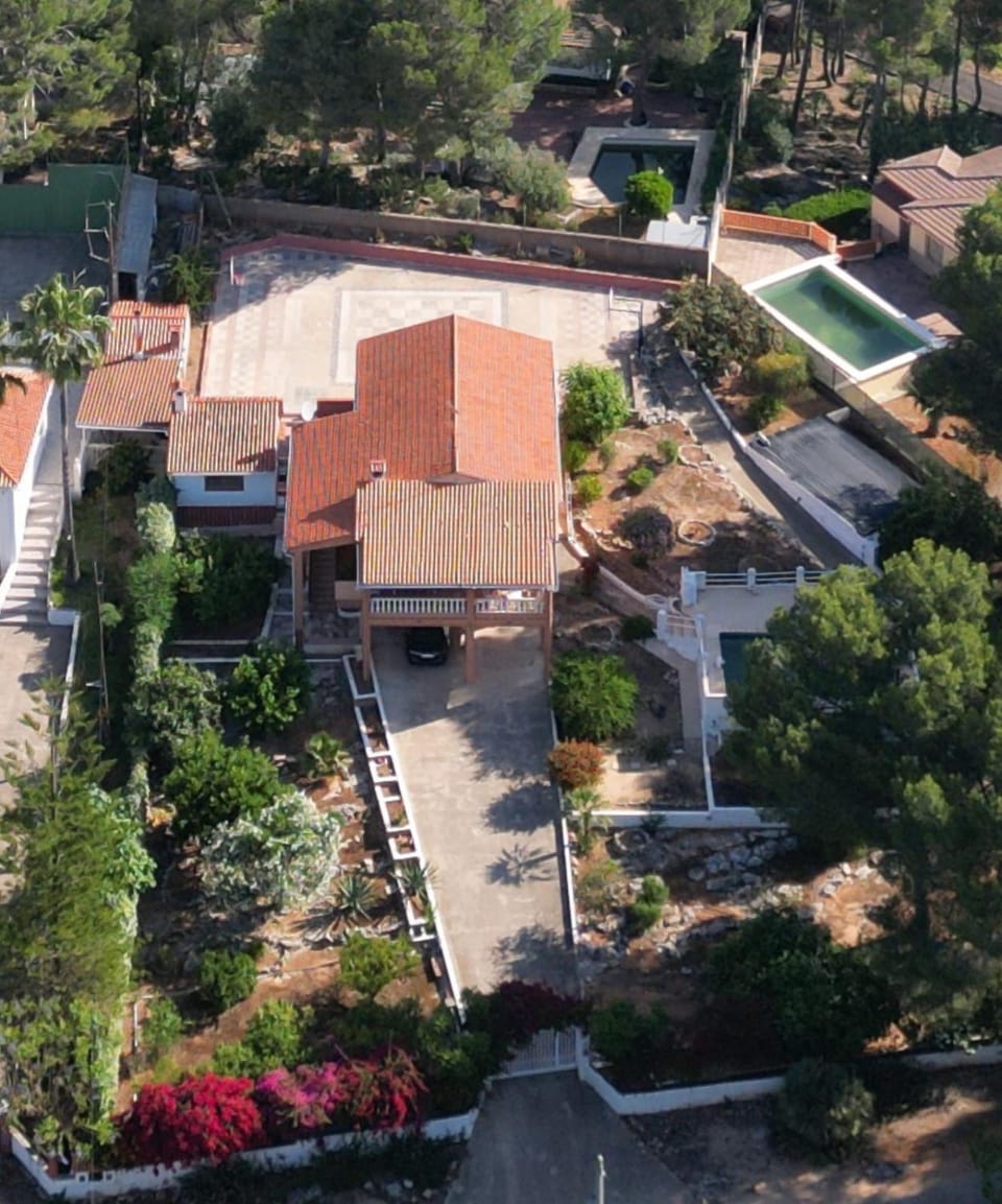 Villa Célia Alzira Villa in Valencian Community