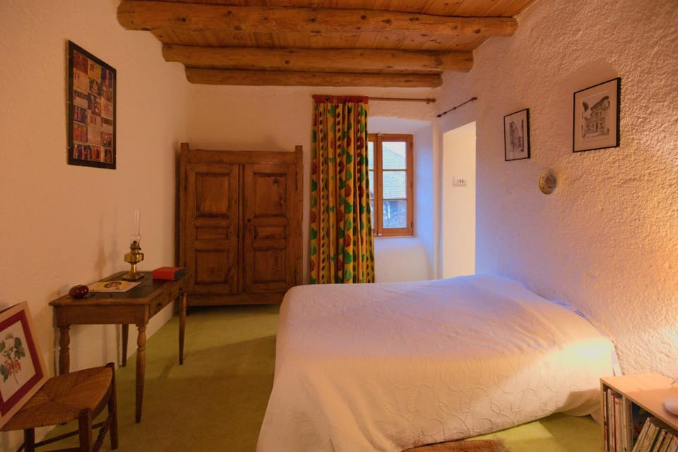 Chez Caroline chambres d'hôtes Bed and Breakfast in Auvergne-Rhône-Alpes
