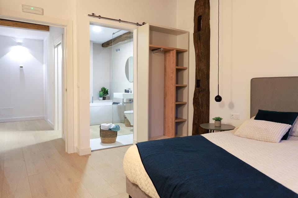Bathroom, Bedroom