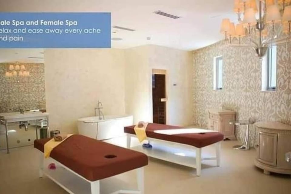Azure SKYVIEW PENTHOUSE minimalist unit Apartment in Paranaque