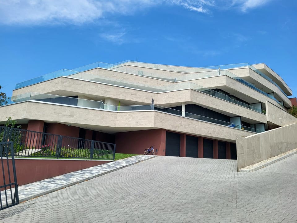 Property building, Day
