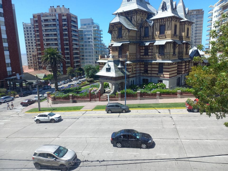 ALTOS DE STELLA MARIS Excelente Departamento y ubicación Apartment in Mar del Plata