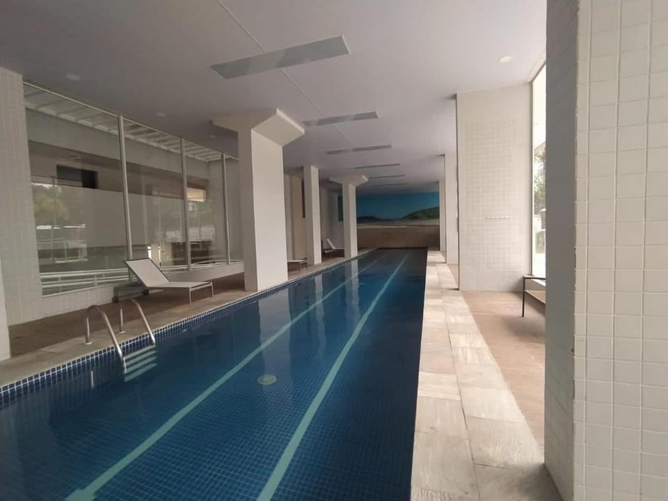 Swimming pool, heating