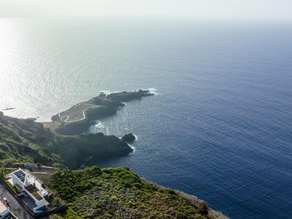 Serenity Villa on the Cliff with climatized pool Villa in Canary Islands