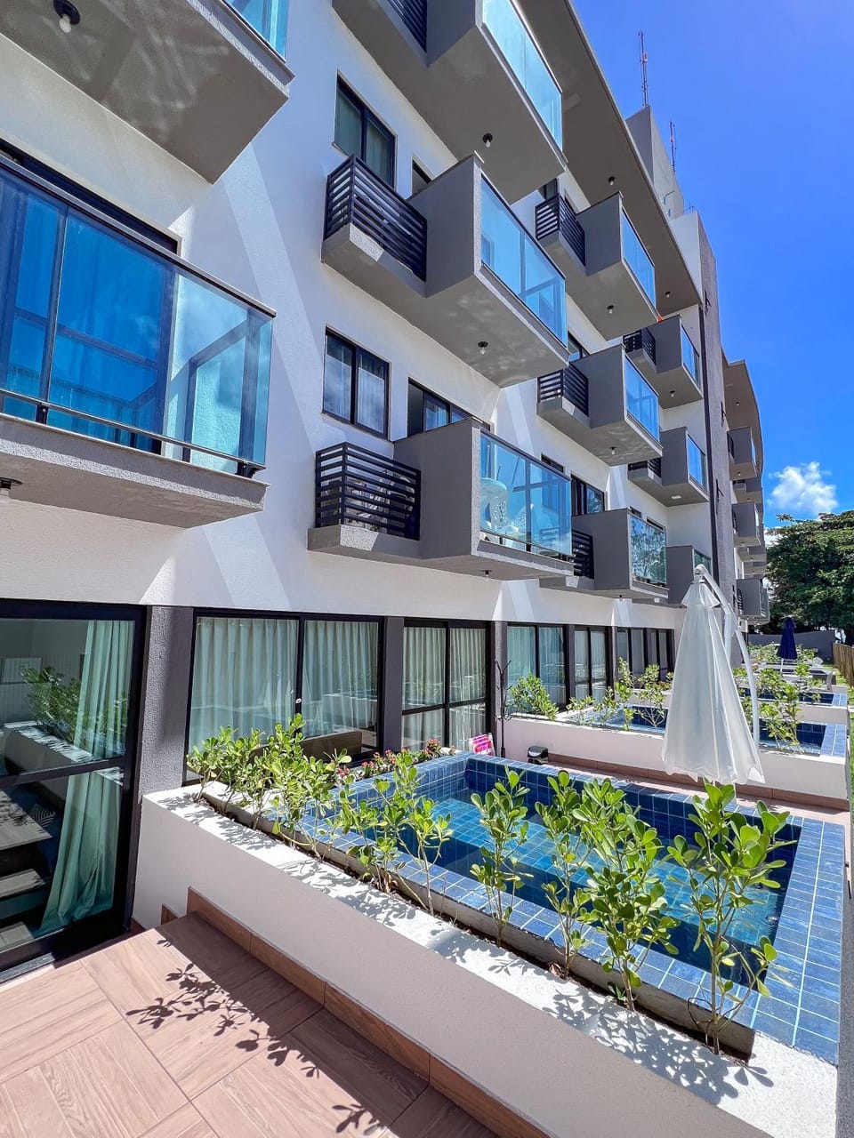 View (from property/room), Balcony/Terrace, Swimming pool
