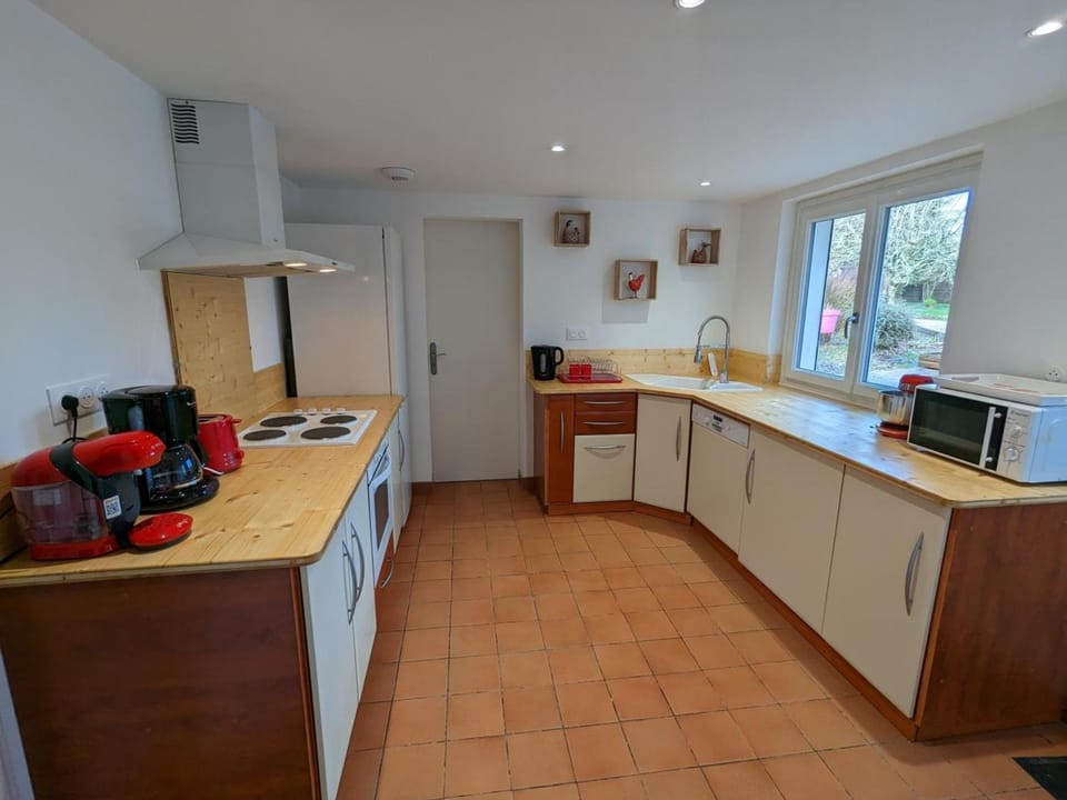 Maison de plain-pied avec wifi et animaux acceptés, jardin et terrasse privés - FR-1-653-227 House in Nouvelle-Aquitaine