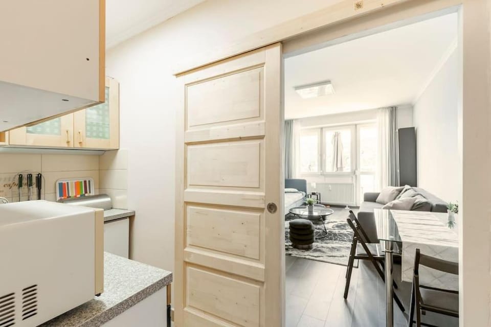 Lovely 1 Bedroom Flat - Gazdagrét Apartment in Budapest