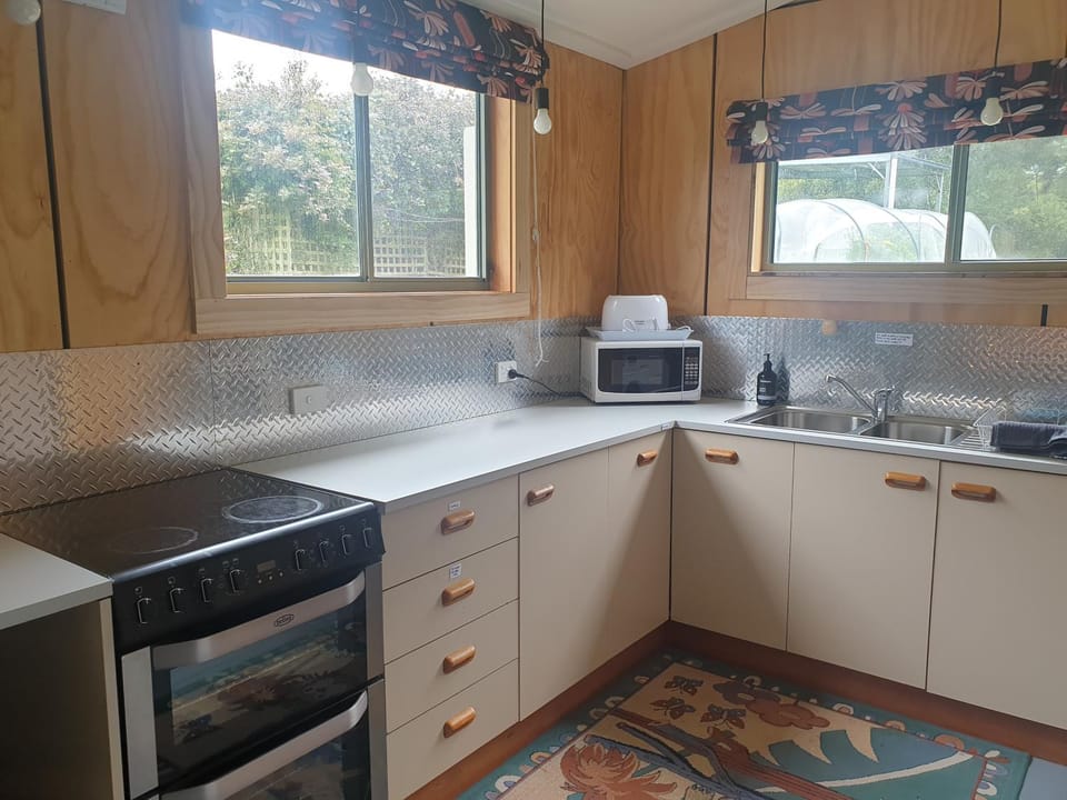 The Shed at Port Arthur. Hidden Gem. House in Port Arthur