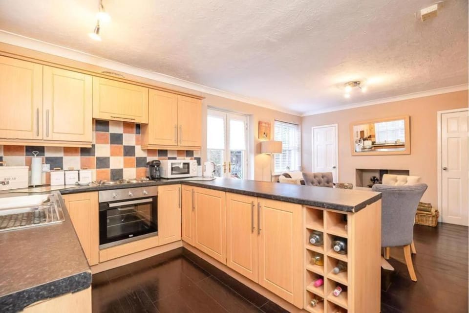 Comfortable three Bedroom House in great Durham City Apartment in England
