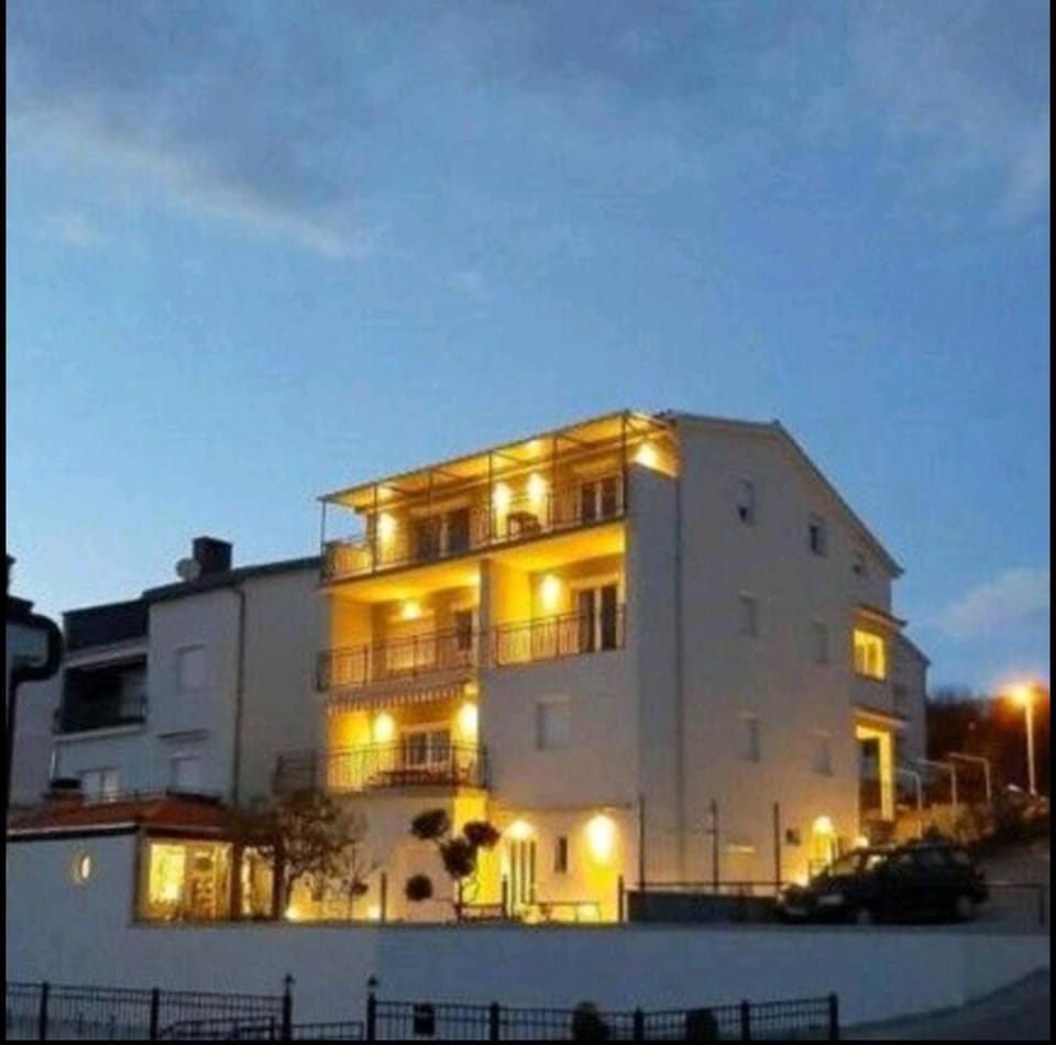 App Mira Apartment in Crikvenica