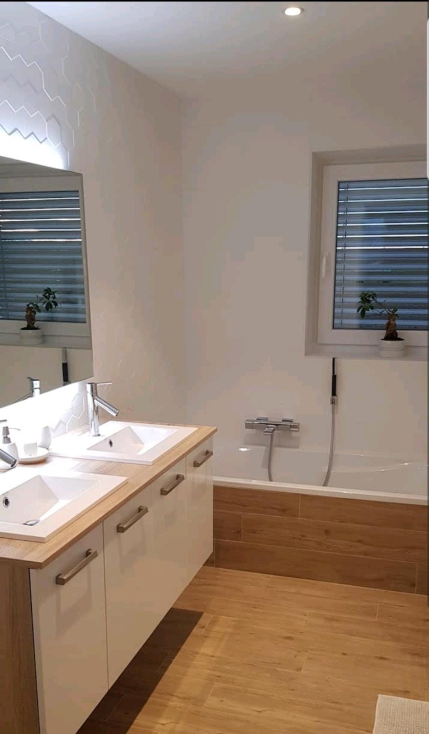 Bathroom, Bath