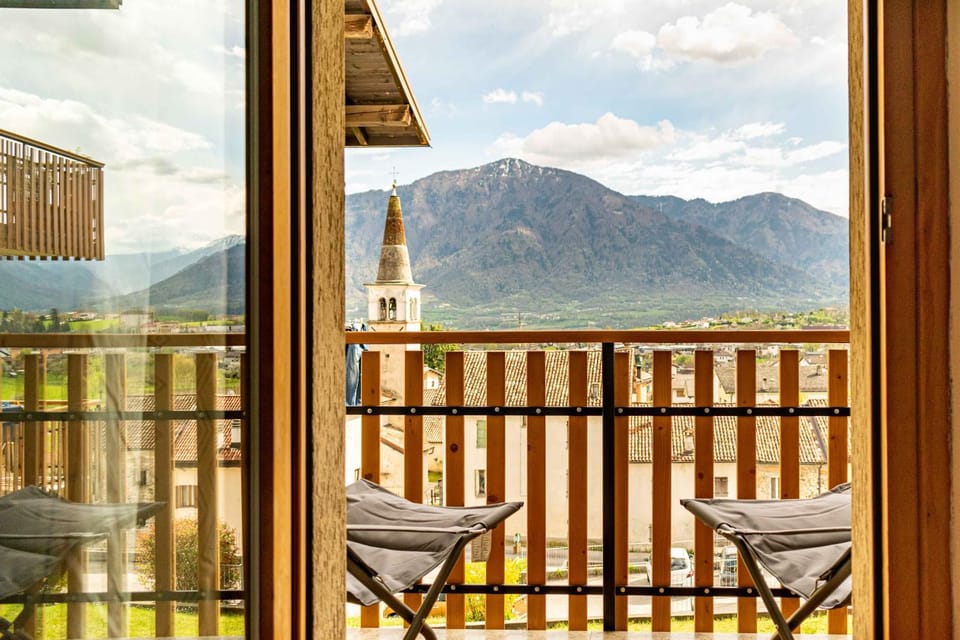 Natural landscape, View (from property/room), Balcony/Terrace, Mountain view