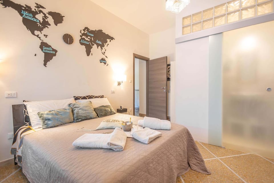 Bathroom, Bedroom, wedding