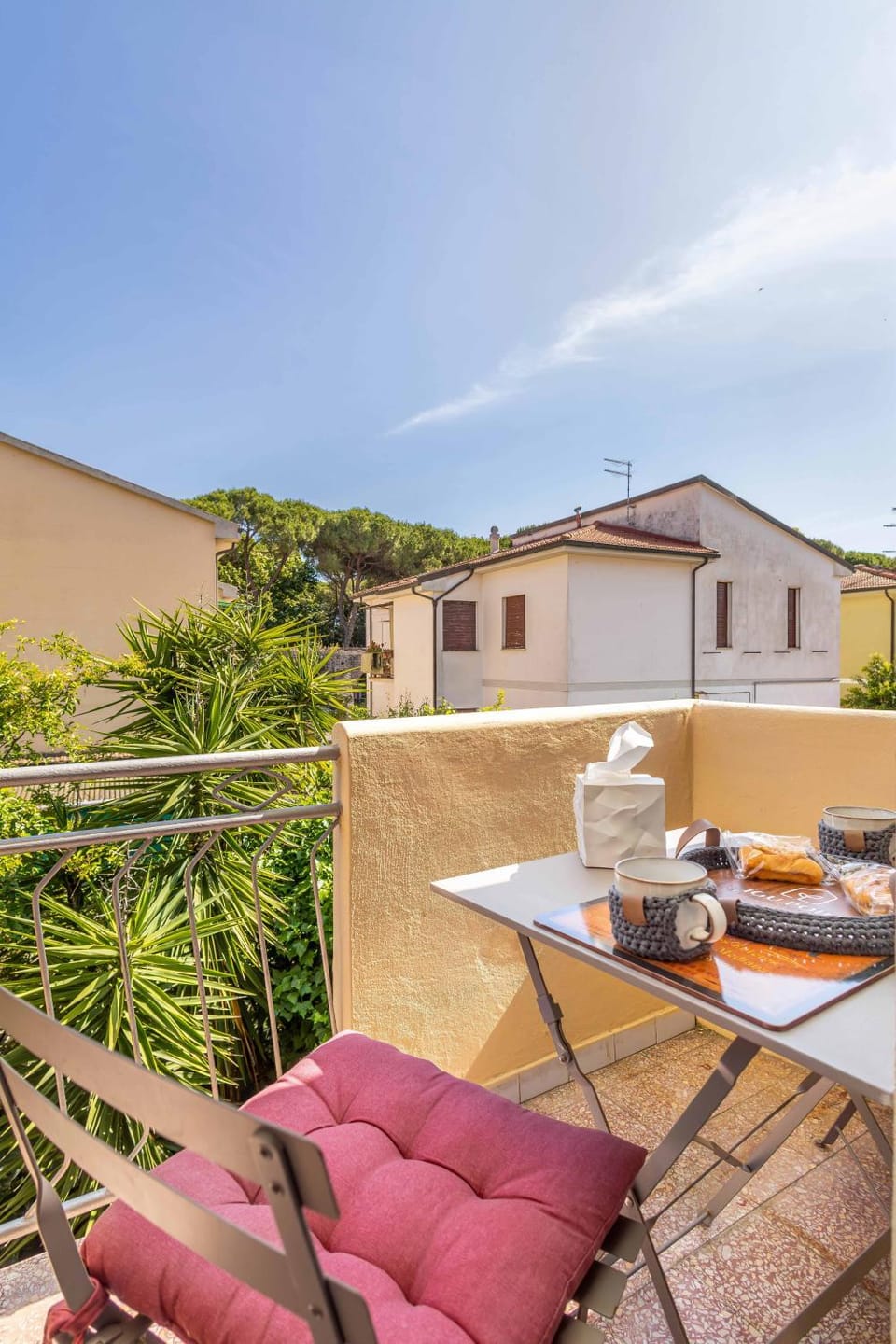 Property building, View (from property/room), Balcony/Terrace