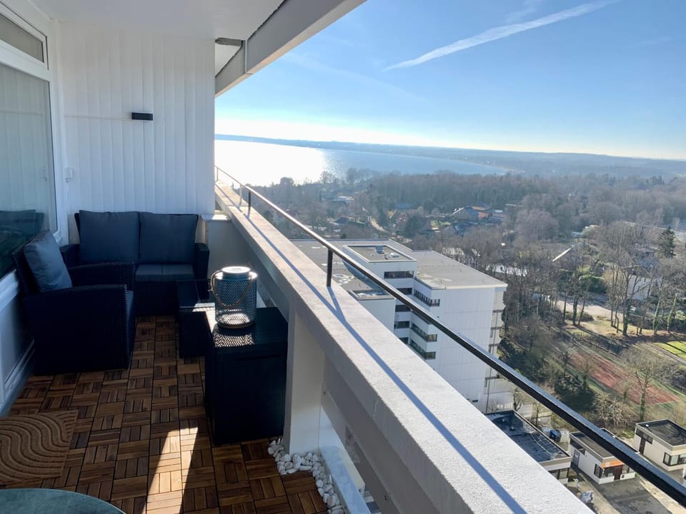 View (from property/room), View (from property/room), Balcony/Terrace, Balcony/Terrace, Decorative detail, Decorative detail, Sea view, Sea view