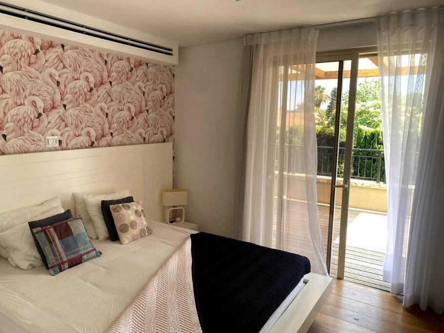 The Peaceful Villa Villa in Herzliya