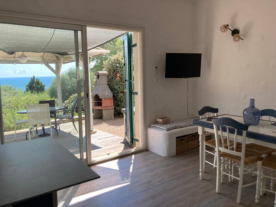 Chez Jean Claude la villa des amis Apartment in Corsica