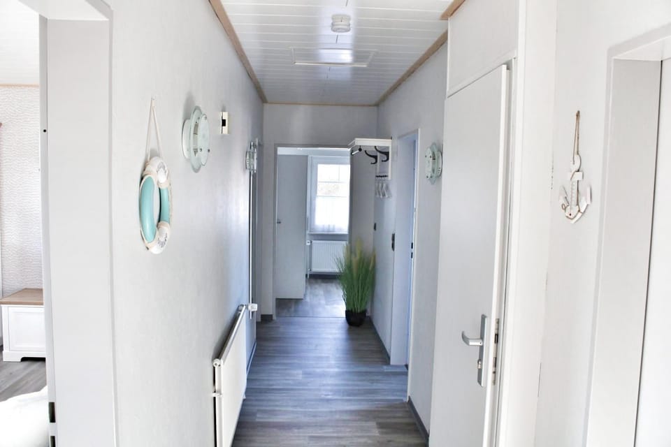 Nordsee Anker Unsere moderne 87 qm Ferienwohnung mit zwei Schlafzimmer in Norden Ortsteil Ostermarsch Apartment in Norden