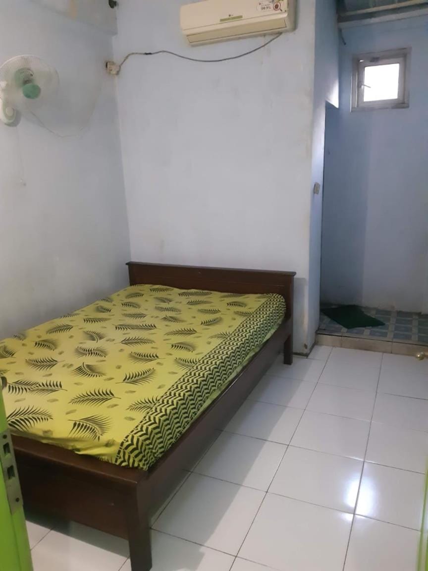 Hotel Griya Syar'i Capsule hotel in Indonesia