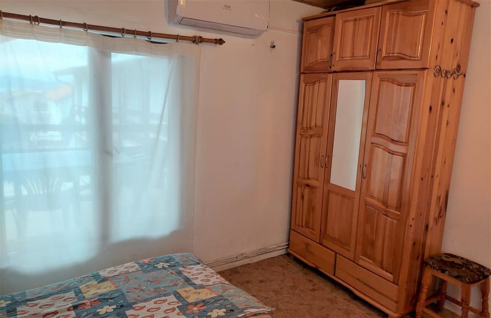 Bed, Bedroom, wardrobe