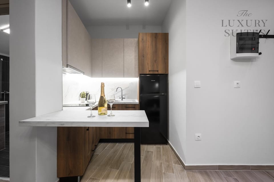 Kitchen or kitchenette, oven, stove