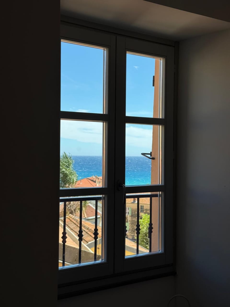 Property building, Sea view