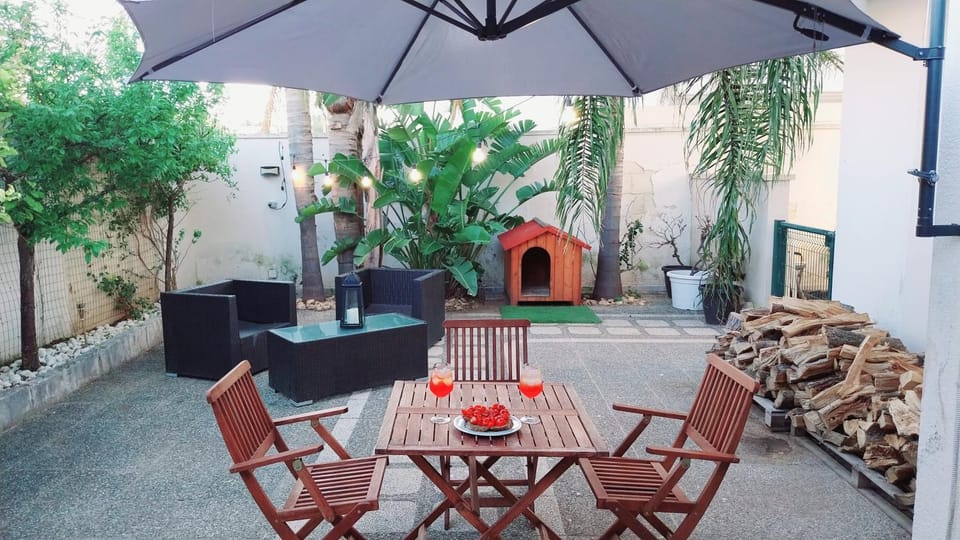 Garden, Garden view